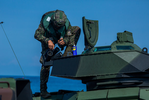 A Taiwanese soldier taking part in military exercises last week that simulated a Chinese invasion.