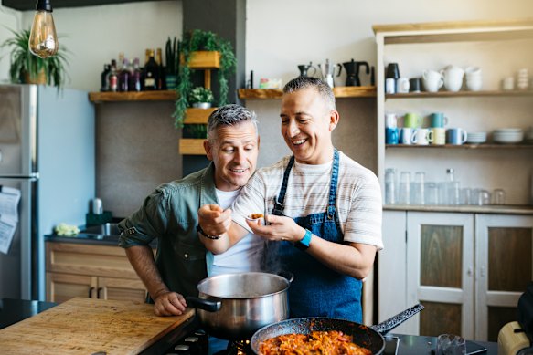 Você não precisa ignorar (ou tolerar) o mau comportamento, mas tome a decisão de focar em ações positivas.