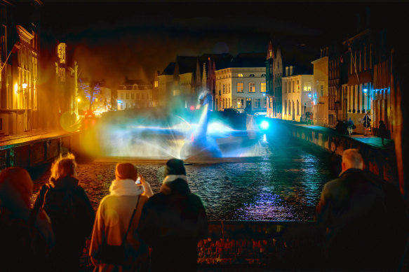If you visit Bruges in December you may catch Winter Glow, a festival of lights. 