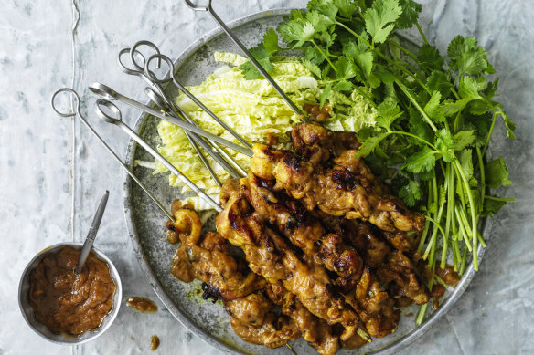 Chicken skewers with easy satay sauce.