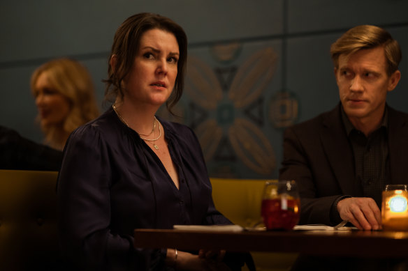 Shauna (Melanie Lynskey), with husband Jeff (Warren Kole), is Yellowjackets’ most complex character.