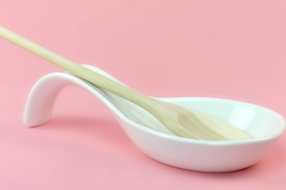 Spoon rests: Ain’t nobody got time for those in a busy kitchen.