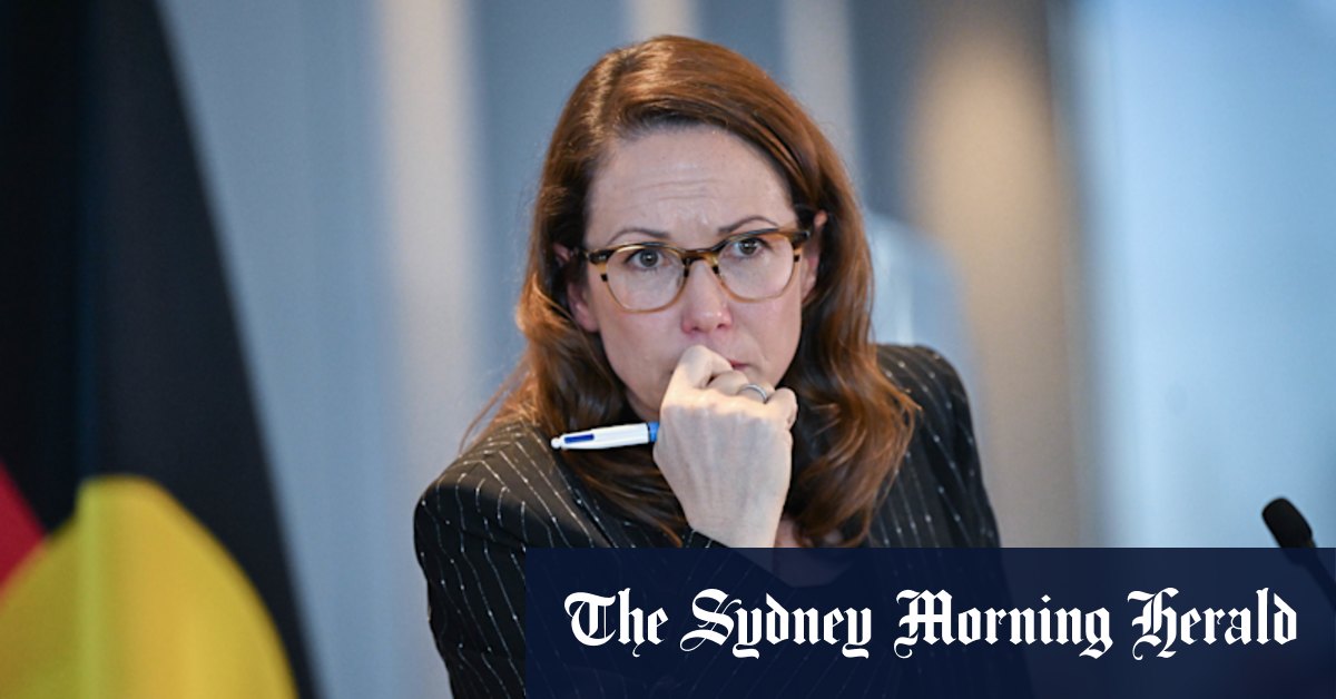 Victoria’s bottom line improves, but state still dipping into the credit card