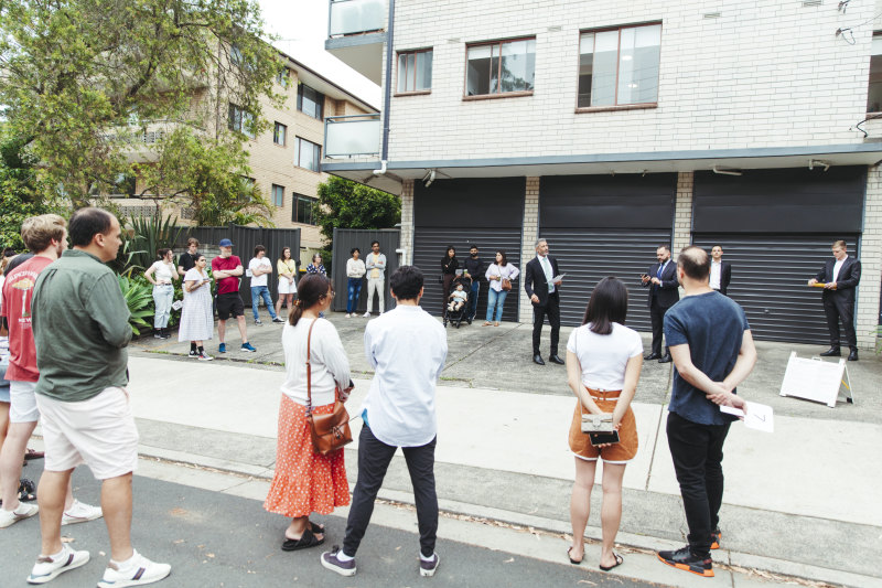 A dozen first home buyers eye Marrickville unit that sold for $915,000