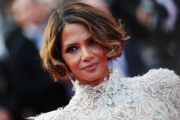 Halle Berry attends the closing ceremony red carpet at the 78th annual Cannes Film Festival at Palais des Festivals on May 24, 2025 in Cannes, France.