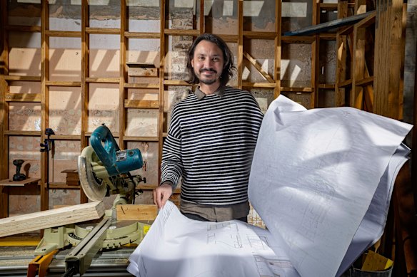 Anthony St John Parsons won the Wilkinson award for residential architecture.