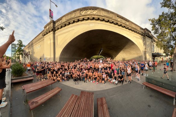 Record numbers of runners are turning up to Unofficial Run Club at Milsons Point each week.