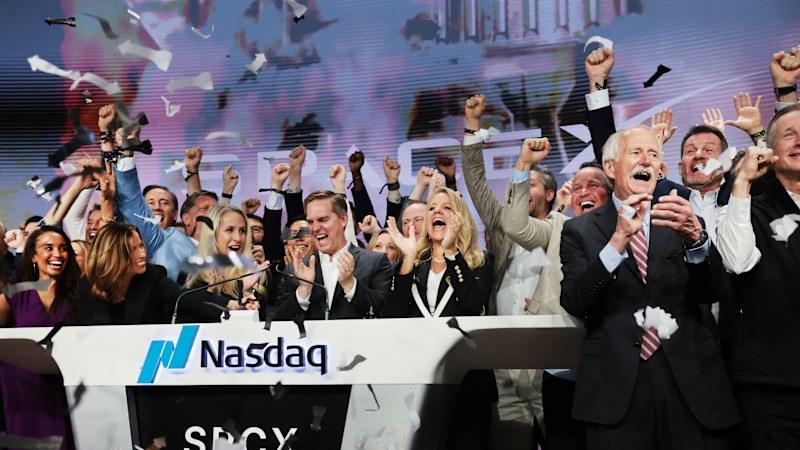 Fundies cheer SpaceX sugar hit as brokers predict even more gains