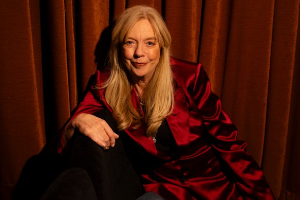 15 years ago, Suzie was a successful lawyer, she’s now a world-renowned playwright