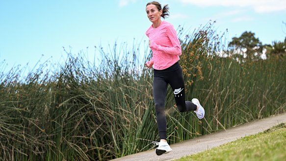 Diver running around her local neighbourhood in Melbourne.