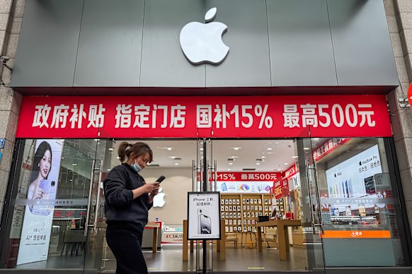 China produces many parts for smartphones which are then exported to the rest of the world, including the US.