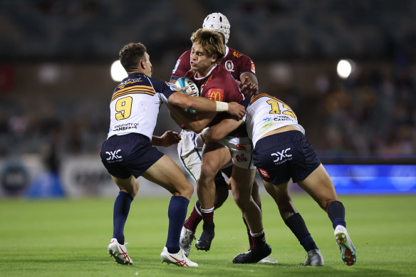 Queensland Reds coach Les Kiss believes James O’Connor’s return from injury is nearing. 