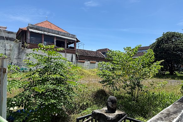 Lo stato attuale del vecchio sito del Sari Club a Kuta. 