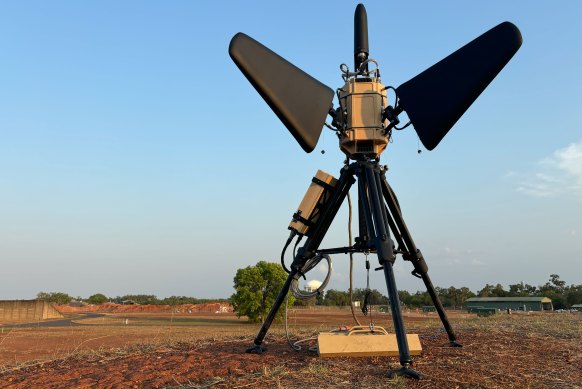 Anduril’s Pulsar electromagnetic warfare system deployed in Australia. It can be used for jamming or to defend against drones.