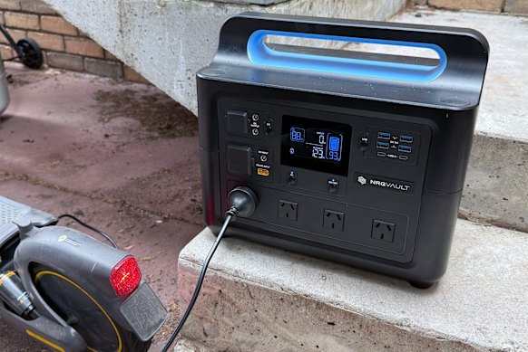 The Laser NRGVault PV1500 isn’t sold as being able to top up electric cars, like some more expensive models are, but it does just fine with an e-scooter.