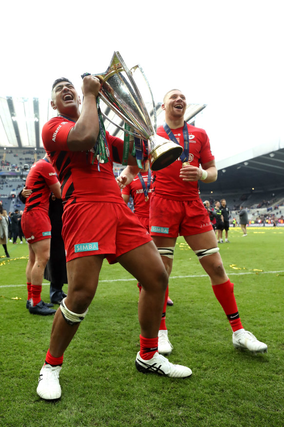 Will Skelton of Saracens celebrates with the trophy following the Champions Cup Final in 2019.