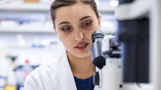 UTS research student Raissa Gill is looking into how bushfires affect water quality.