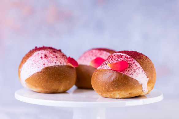 Raspberry maritozzi for Mother’s Day at Da Orazio Pasticceria.