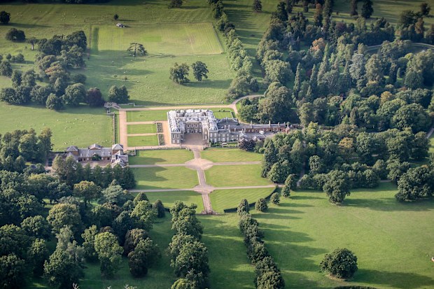An aerial view of Althorp House, Home of the aristocratic Spencer family September 9, 2006. The location of the buriel site of Diana, Princess of Wales. (Photograph by David Goddard/Getty Images)