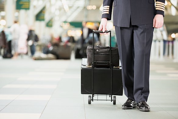 Pilot’s briefcases used to be chunky – and heavy – items of baggage. 