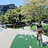 A new cycle path with run 1.2 kilometres along Shafston Avenue in Kangaroo Point and East Brisbane. 