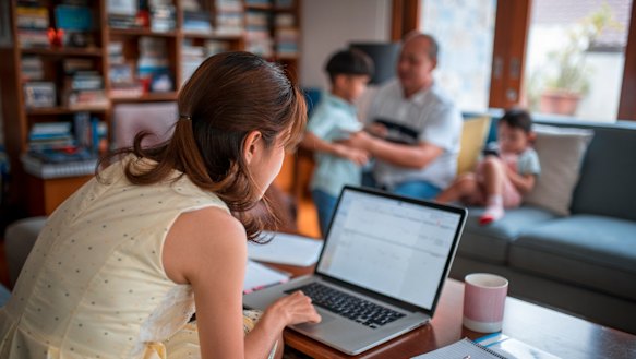 Victorians will have to keep working from home for now.