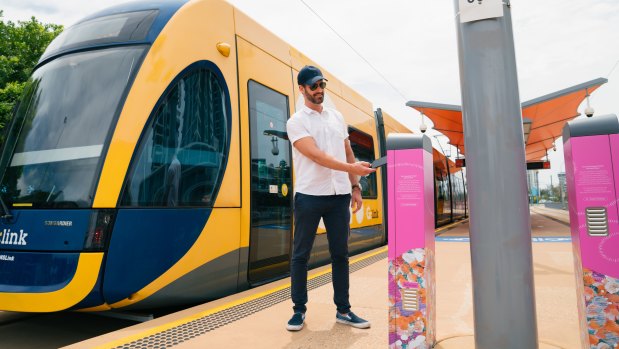 Touching on with a smartphone, smart watch, credit or savings card begins on the Gold Coast's light rail network from December 14.