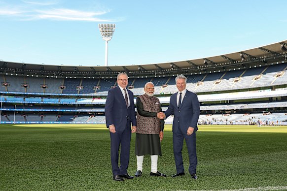 The prime ministers meet cricket great Steve Waugh.