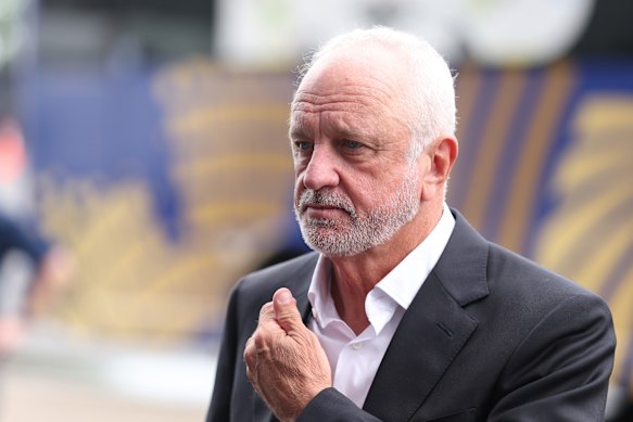 Iraq coach Graham Arnold will hope his side can earn a result good enough to make the round of 32.