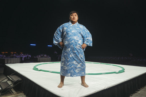 World champion sumo wrestler Mendsaikhan Tsogterdene is in Sydney for a match on Sunday. 