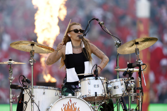 G Flip performs at half-time during the 2022 AFL grand final between Geelong and the Sydney Swans at the MCG last year.