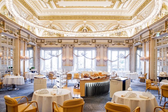 Opulent dining room at Le Louis XV, Monte Carlo.