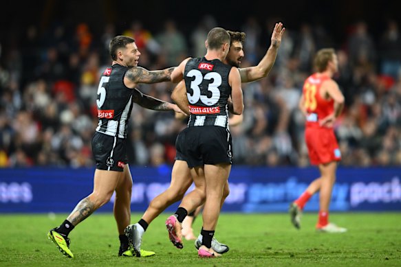 Collingwood have hit the lead 