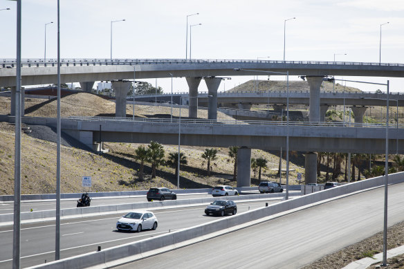 In the lead-up to the 2019 federal election, only one of the Coalition’s 71 promised transport projects valued at $100 million or more had a business case approved by Infrastructure Australia, while for Labor, it was two projects of 61.