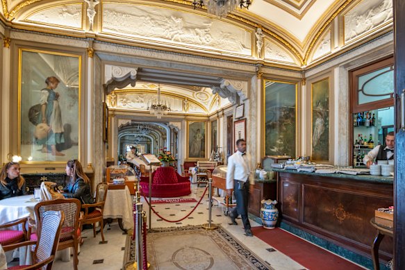 Eating pastries at Gran Caffè Gambrinus is a sumptuous experience.