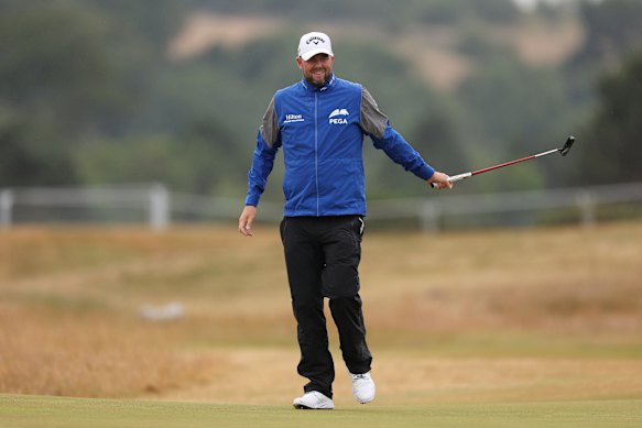 Marc Leishman reacts after missing a putt on the third hole of his second round.