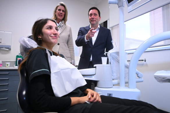 Shadow health minister Georgie Crozier and Opposition Leader Matthew Guy at a dental clinic on Thursday.