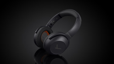 The lighting on the inside of the cups is a nice feature.