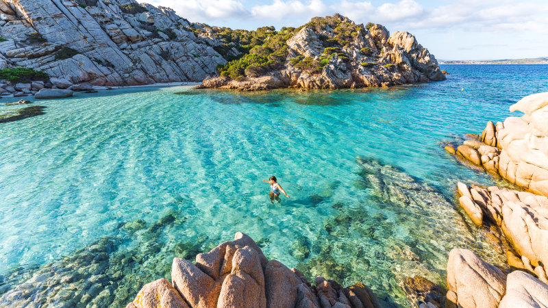 The mythical ‘blue zone’ paradises that make people live to 100