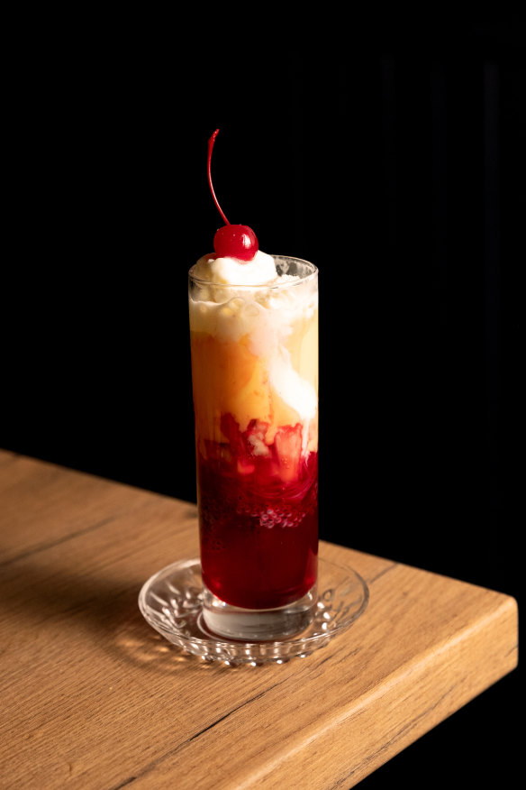 Falooda dessert.