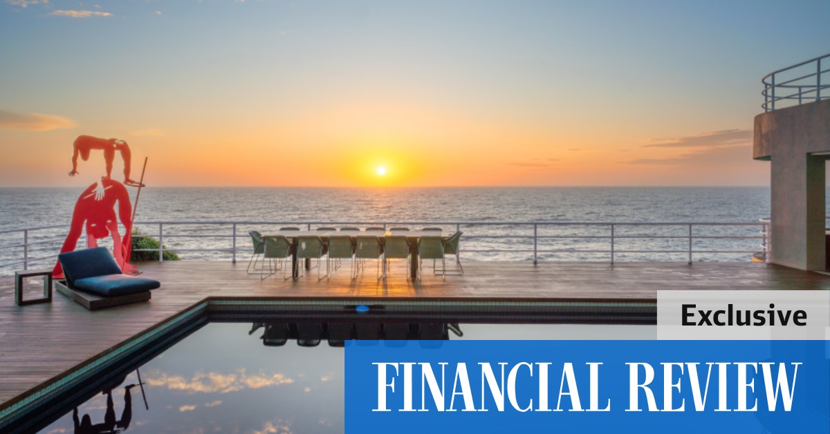 Luxury property prices: Alan Cardy's South Coogee mansions on block; Chloe and Andrew Podgornik sell Bronte home - Vimarsana News