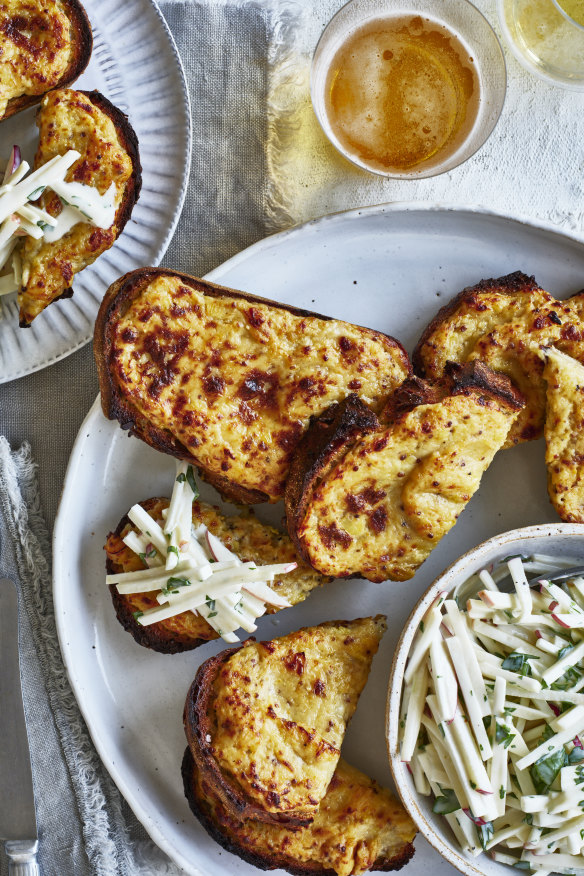 How to make Welsh rarebit