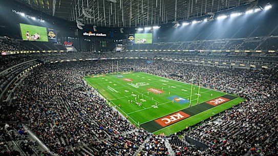 The crowd could’ve been bigger than the 40,000 in attendance if not for the biblical winds that tore through Las Vegas all day.