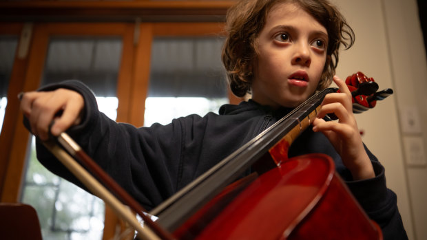 How to keep kids interested in music, without it becoming a chore