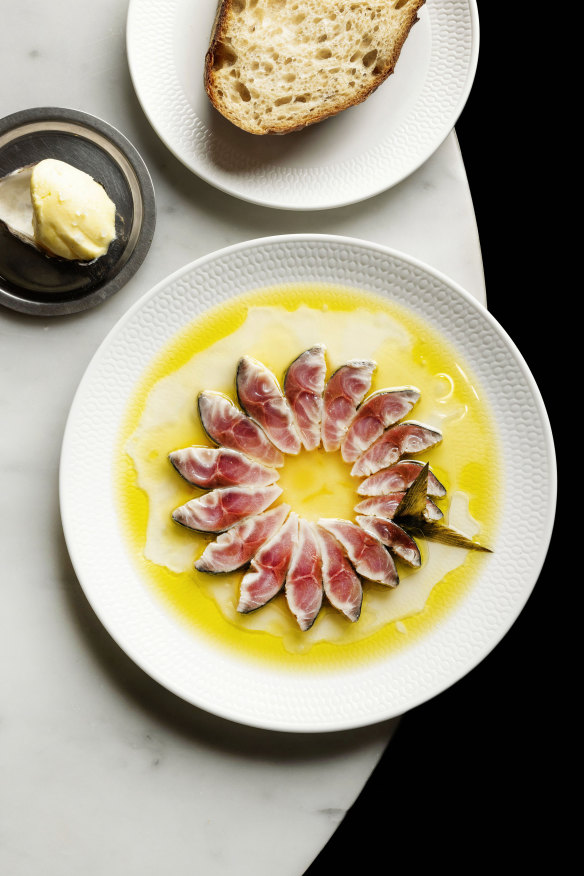Salt and vinegar blue mackerel in olive brine.