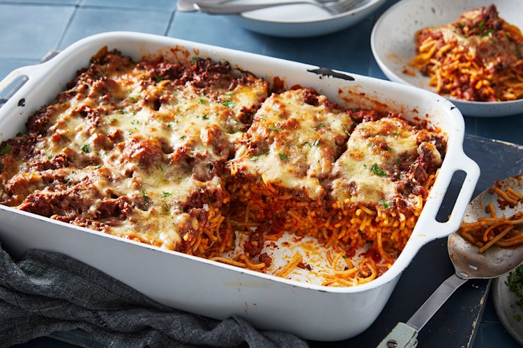 RecipeTin Eats (Nagi Maehashi) SOS recipe: bolognese pasta bake.