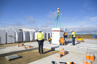 Huge Tesla Battery In South Australia Primed For Big Upgrade