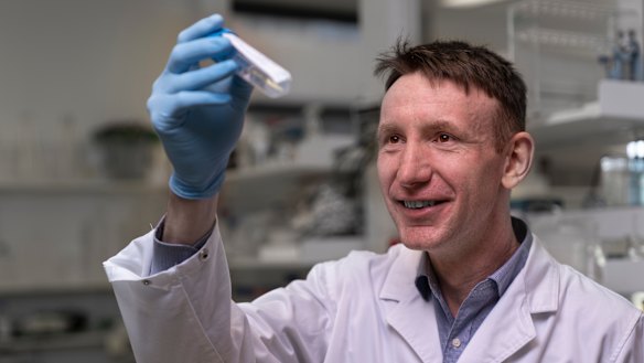 Associate Professor Ian Cockburn