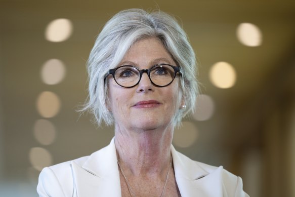 Independent member for Indi Helen Haines says she will push for the “exceptional circumstances” test to be removed from the bill to establish the National Anti-Corruption Commission but expects the government and Coalition to team up to defeat it.