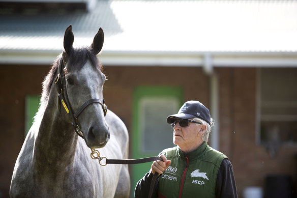 Les Bridge with Classique Legend in  his year at Randwick